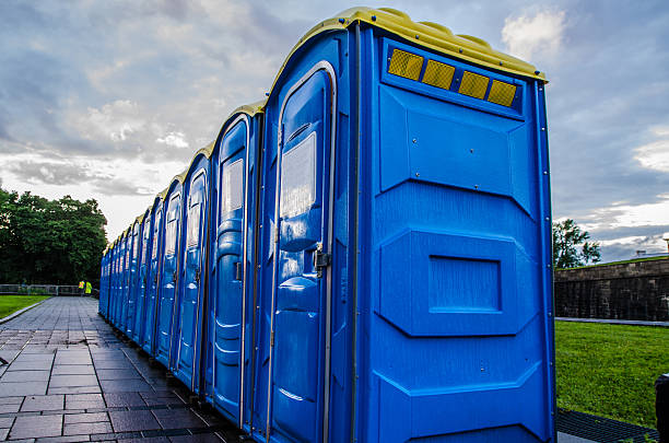 Portable Toilet Options We Offer in Fords, NJ